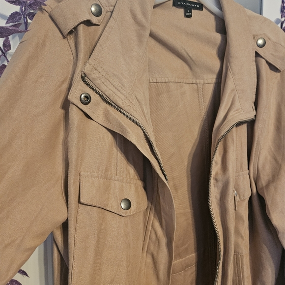 Soft Pink Jacket - Picture 3 of 5